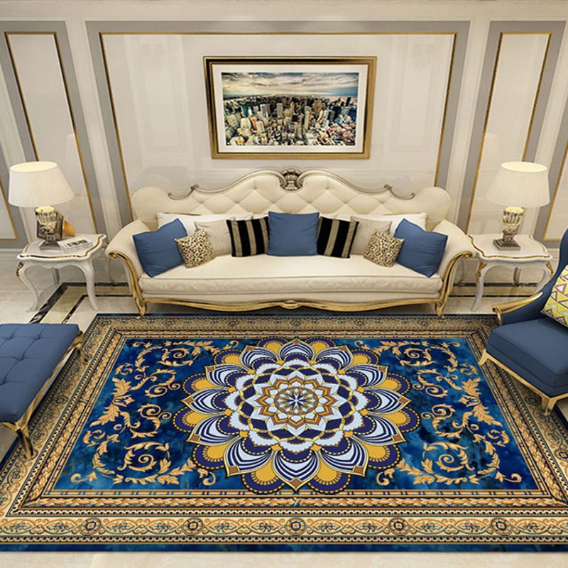 Blue Tone Luxury Area Rug Polyester European Print Rug Non-Slip Backing Indoor Rug for Living Room