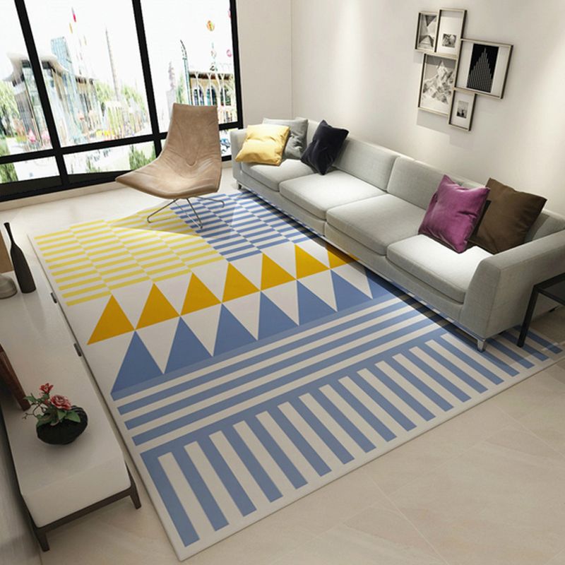 Contemporary Geometric Printed Rug Multi Colored Polyester Carpet Anti-Slip Backing Machine Wash Pet Friendly Rug for Great Room
