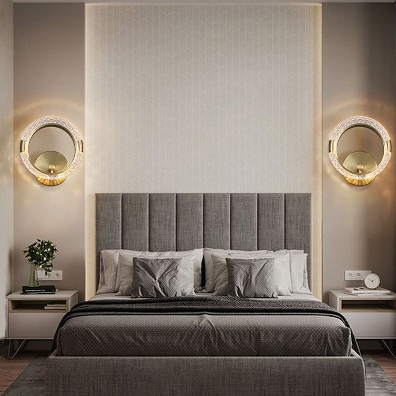 Modern Unique Shape Wall Mount Light Fixture Sconce Lamp in Gold