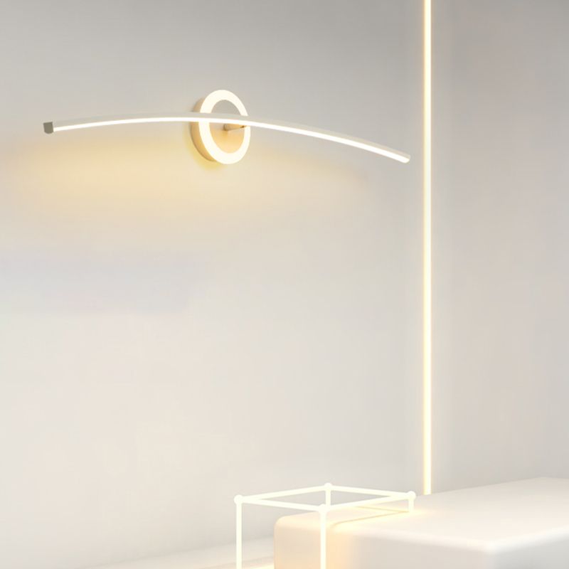 Linear Shade Metal Wall Sconce Modern Style Single Light Wall Mount Light in White