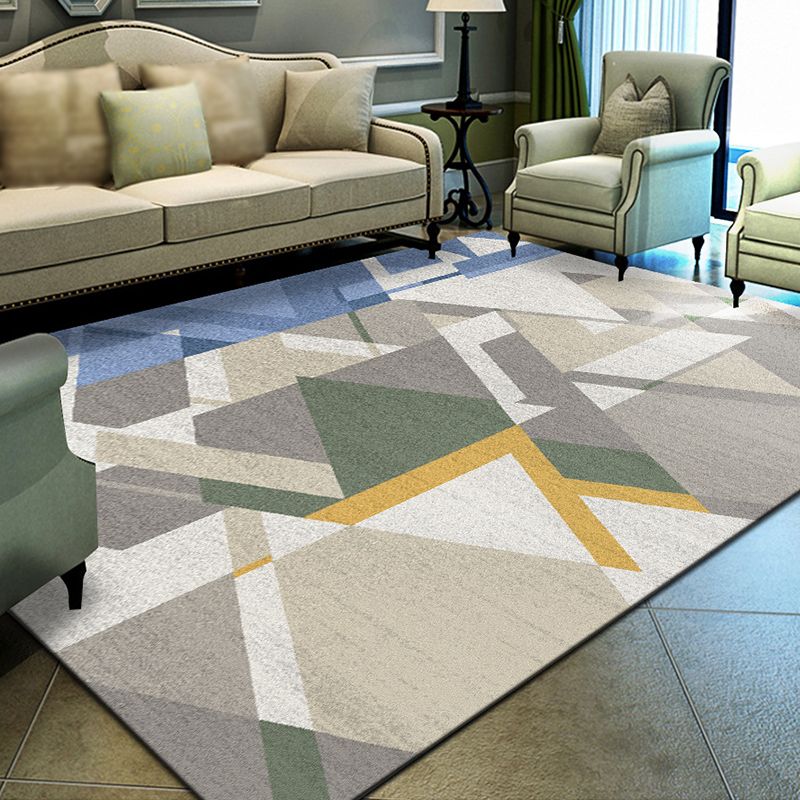 Creative Asymmetrical Triangle Pattern Rug Modern Stylish Polyester Rug Non-Slip Backing Washable Carpet for Home Decor