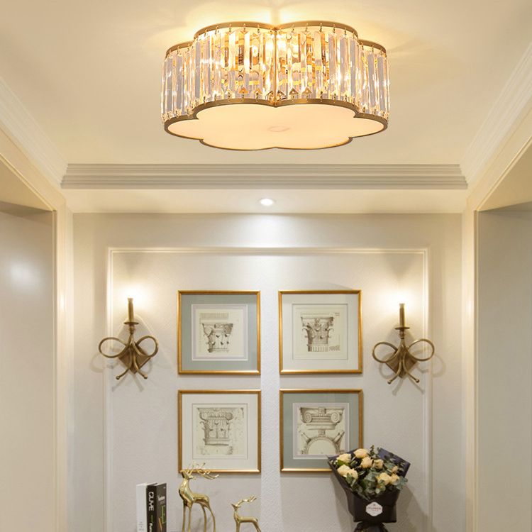 Crystal Flower Flush Mount Lighting Simplistic Bedroom Flush Ceiling Light Fixture in Gold