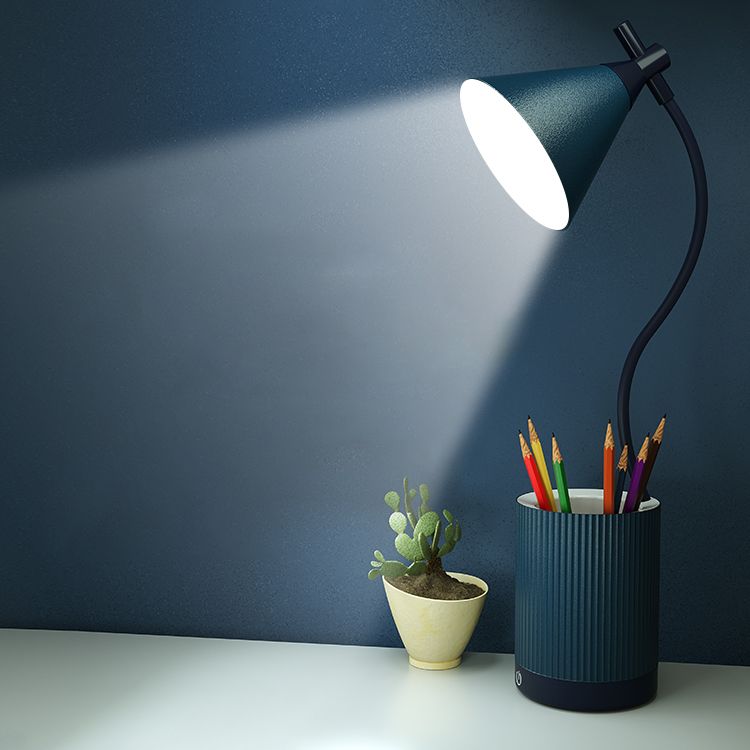 Lampada a LED LED LED a LED flessibile Macaron Plastic Kids Room Room Light con ombra e supporto per penna