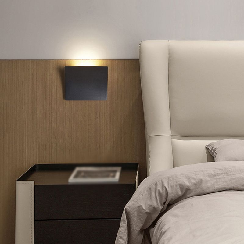 Black LED Wall Lamp Modern Style Wall Mount Lamp with Metal Shade for Bedroom