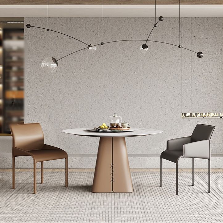 Zeitgenössischer Stil Metal Dining Armstuhl Mattes Finish Square Essstuhl für den Heimgebrauch