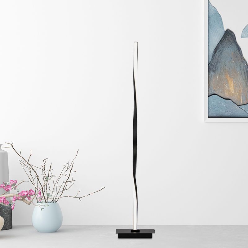 Metallic Spiral Line Bodes Leselampe Minimalist Schwarz/Silber LED Stand Up Lighting in warm/weiß/natürliches Licht