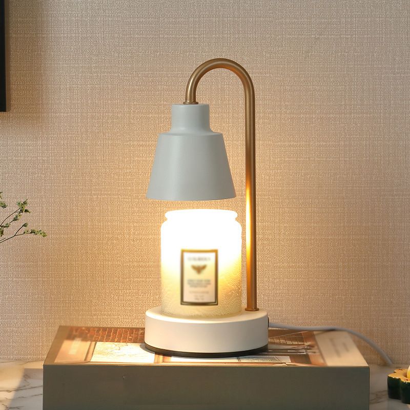 Lampe de table en métal nordique simple aromathérapie fondant la lampe de bureau de cire pour chambre à coucher