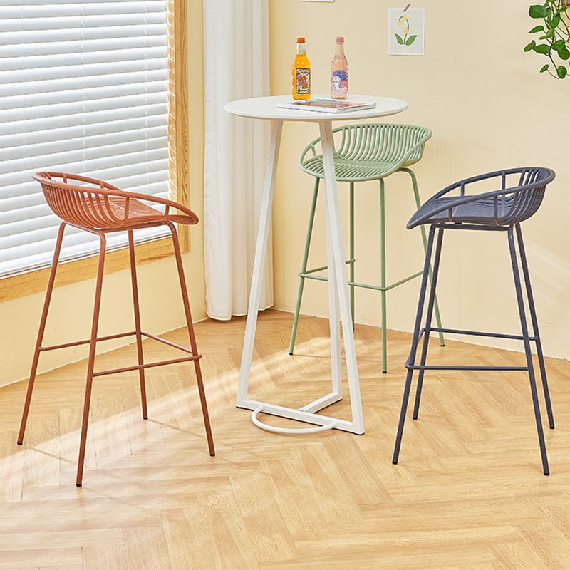 Modern Plastic Contoured Seat Iron Base Footrest Stool for Living Room