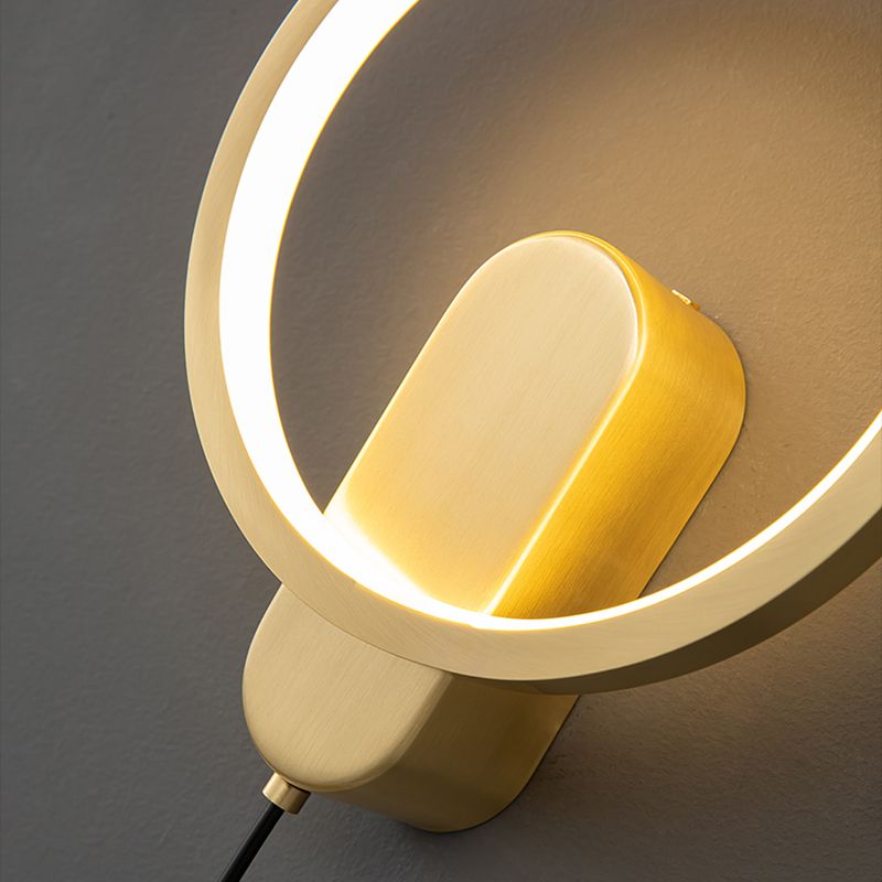 Modern Metal Wall Sconce Cylinder Shape Wall Light with Silicone Shade for Bedroom