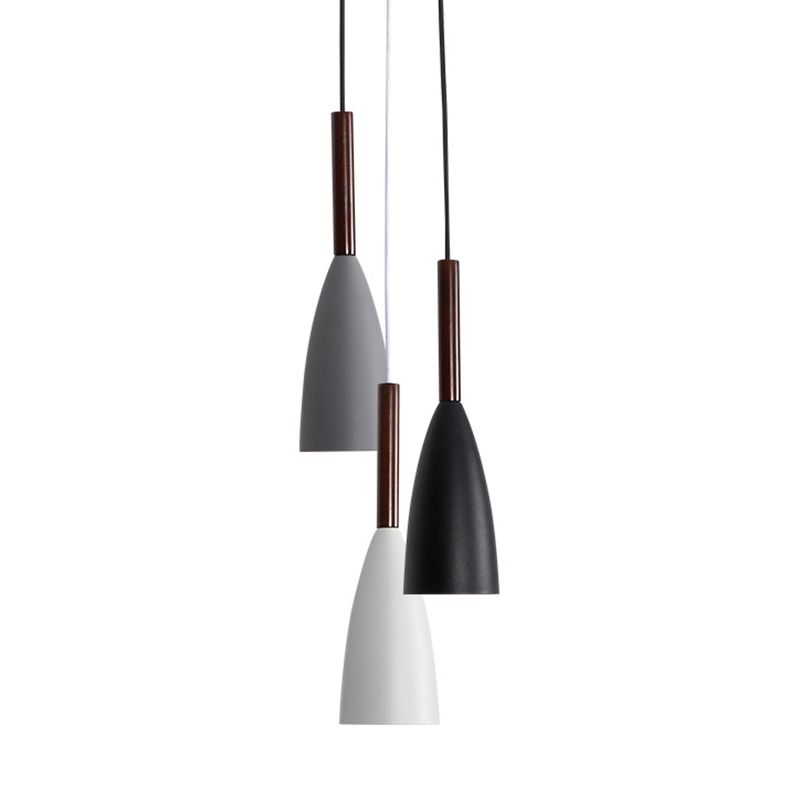 Luz de colgante de hierro lacado en la moderna lámpara de colgantes de madera de estilo nórdico para el comedor