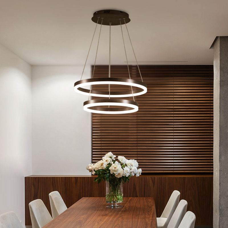 Luces de araña de forma de la rueda Accesorios de iluminación de araña de metal modernos en marrón