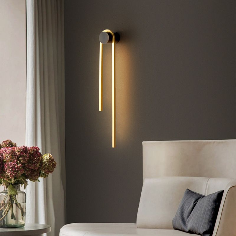Post-Modern Wall Sconce Thin-Line Brass Sconce Lighting in Gold for Bedroom