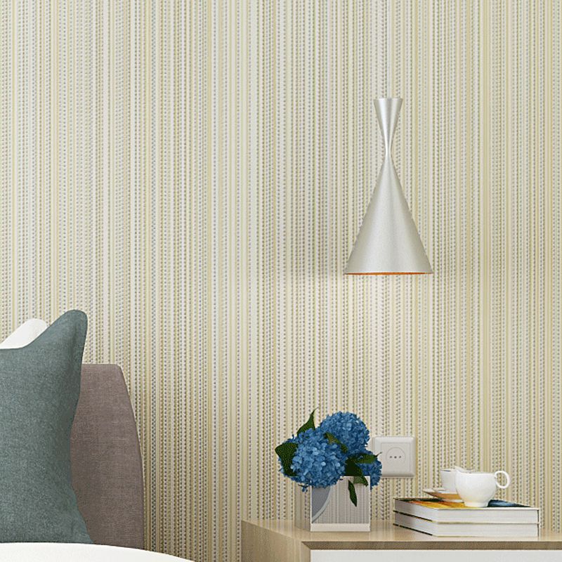 Plain Striped Wallpaper Roll Minimalistic Non-Woven Fabric Wall Art in Soft Color