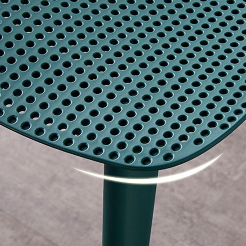 Sillas de comedor escandinavas sin brazos Silla auxiliar de plástico con respaldo abierto (juego de 4)