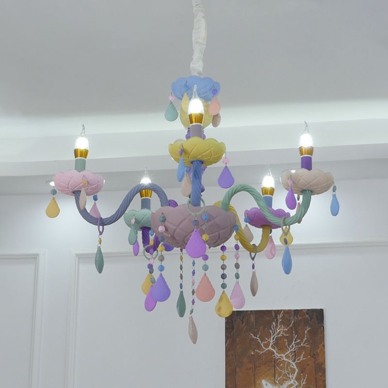 Luces colgantes de color multicolor de techo de metal moderno para la habitación de los niños