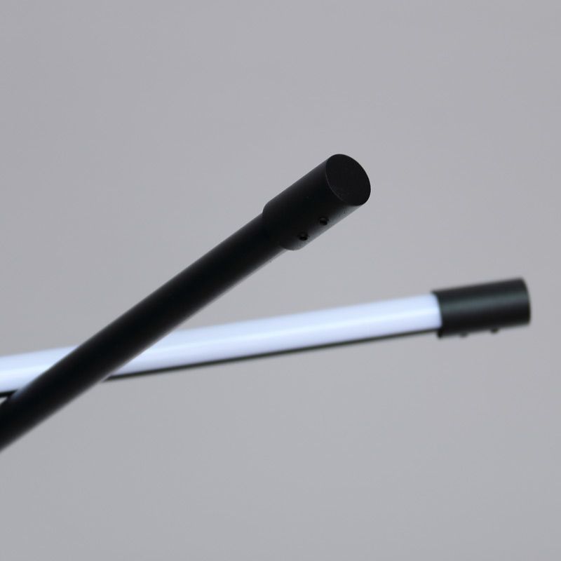 Eenvoudige stijl lineaire buis metalen kroonluchter licht zwarte led hangende lamp voor woonkamer