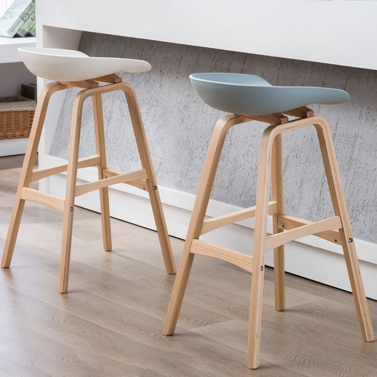 Scandinavian Footrest Milk Tea Shop Stool Matte Finish Plastic Barstool