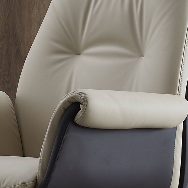 Contemporary Managers Chair Wheels Fixed Arms Tilt Mechanism Executive Chair