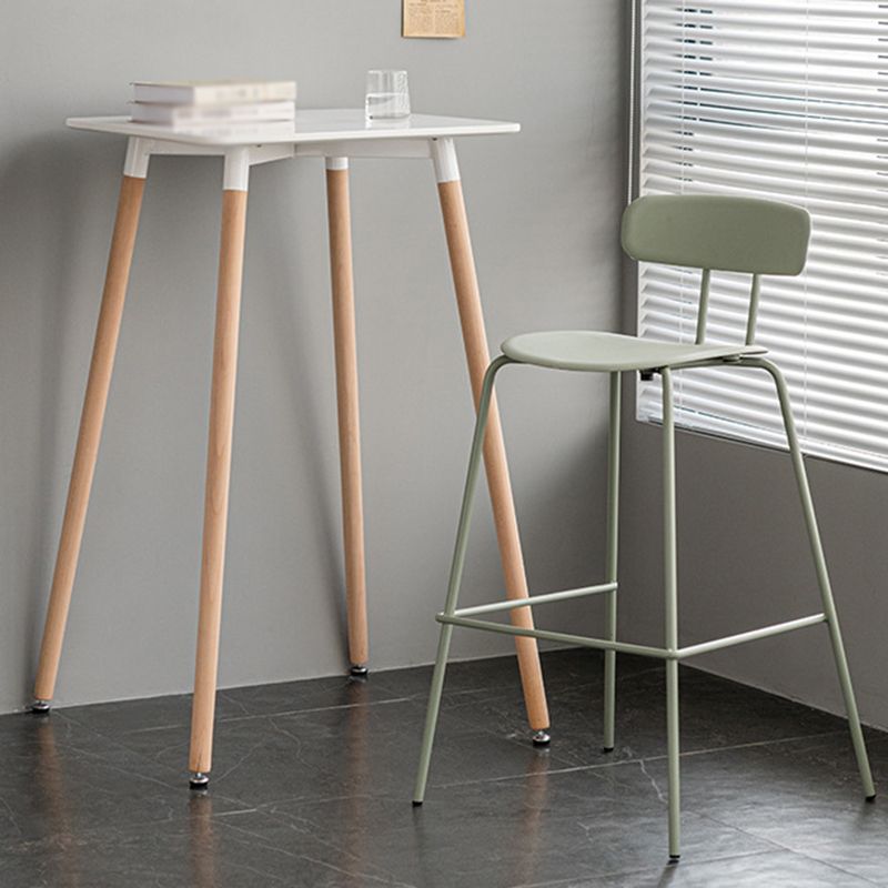 Moderne Plastiksitze Barstool Metal 4 -Legs Barhocker für Innenräume, 2 -Set von 2