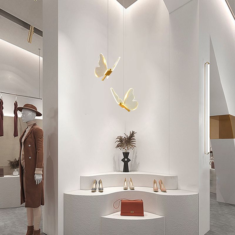 Gouden vlinder led hanglamp in moderne luxe stijl smeedijzeren hangende lamp met acryl schaduw