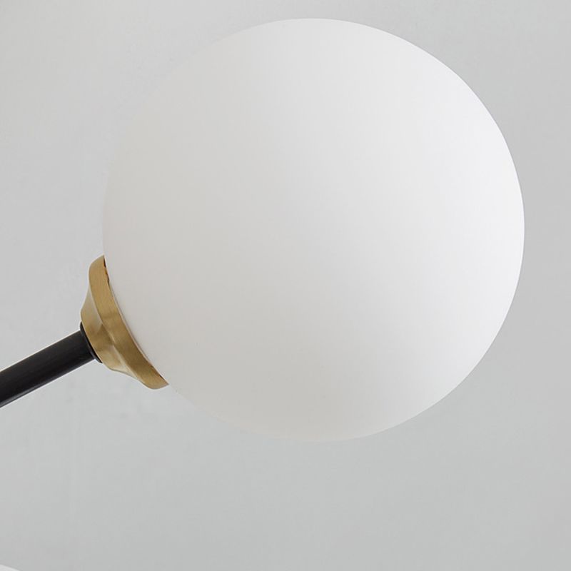 Éclairage de plafond de salon en verre de forme de boule de luminaire monté au plafond simple