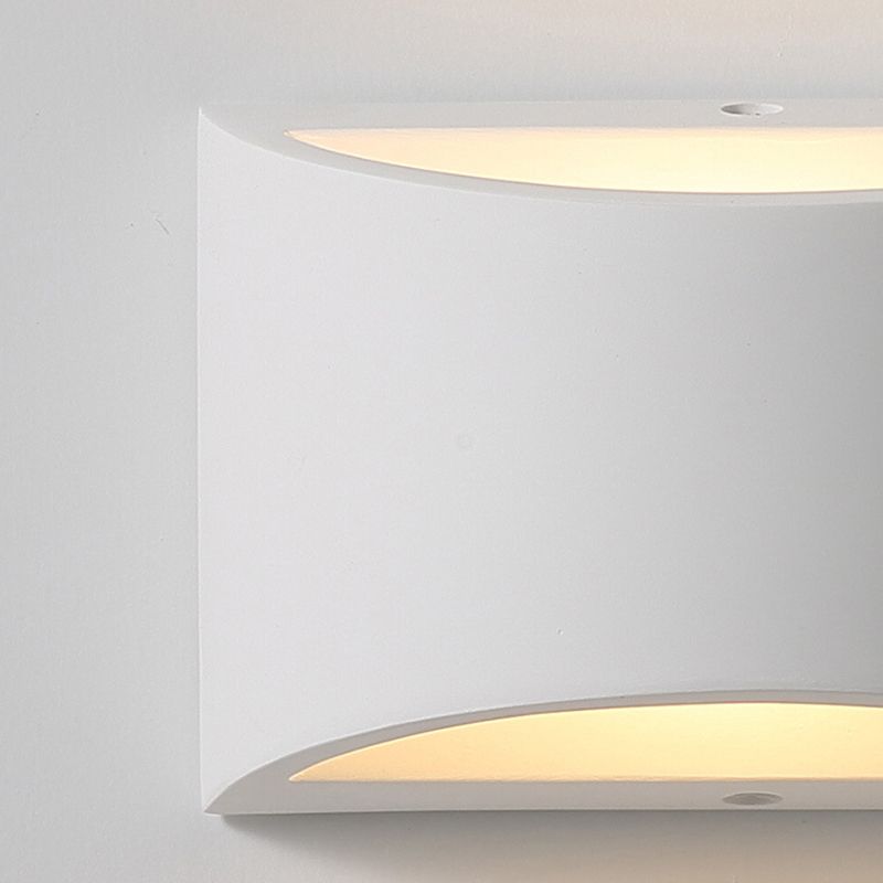 Simplicity Indoor LED Wall Lamp Modern Style Geometric Shaped Aluminum Alloy Sconce Light in White