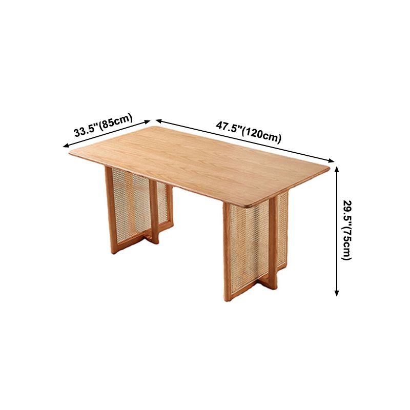 Rechthoek houten eettafel moderne eiken tafel in de natuur met dubbele voetstuk