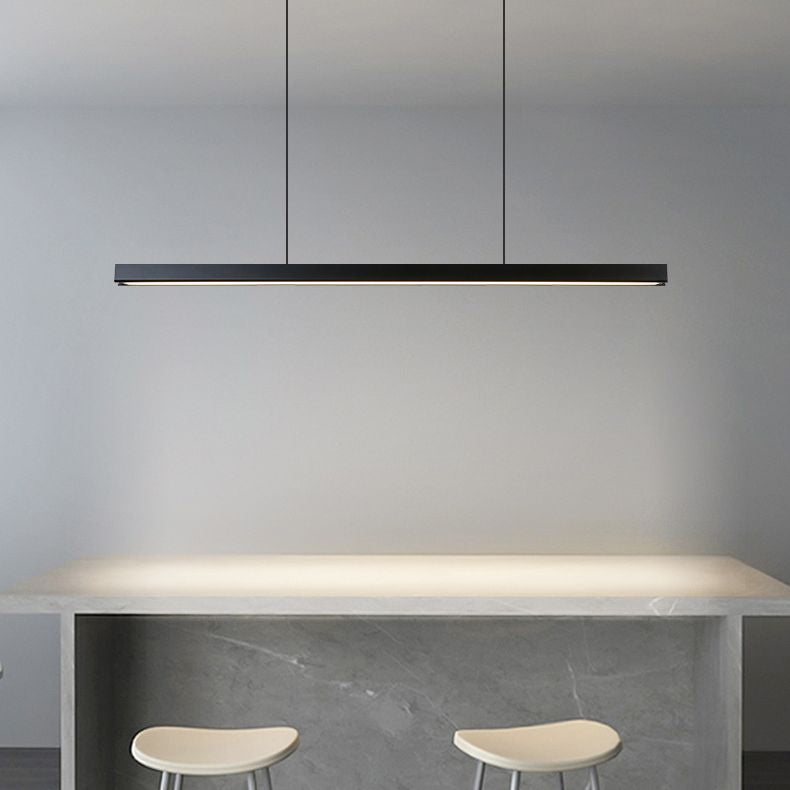 Minimalisme moderne Black Linear Island Pending Lighting LED Metal Island Island Light pour table à manger