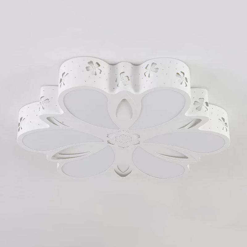 Cut-out Flower Flush Mount Ceiling Light Contemporary Acrylic White LED Flushmount Lighting in Warm/White/3 Color Light