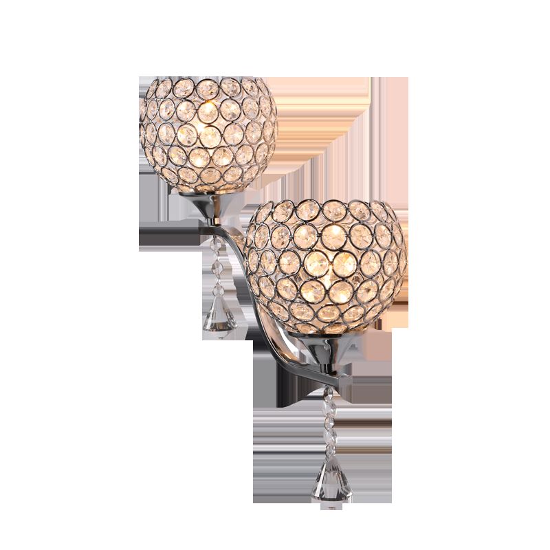 Lampada a monte a parete globale moderna lampada montata a parete a 2 luci con tonalità di cristallo chiaro