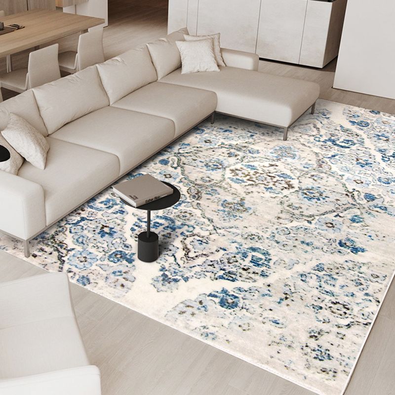 Weißer Ton ethnischer Druckteppich Polyester Antike Teppich nicht rutschfestem Innenteppich für die Heimdekoration