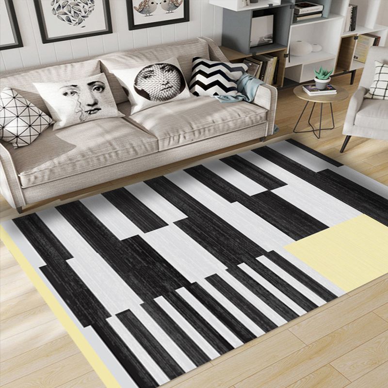 Trendy Living Room Rug Multi Colored Geometric Printed Area Rug Polypropylene Non-Slip Stain-Resistant Rug