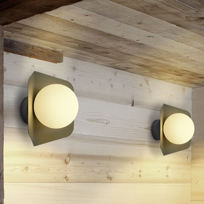 Éclairage mural en forme de boule nordique Éclairage mural en verre nordique pour chambre à coucher