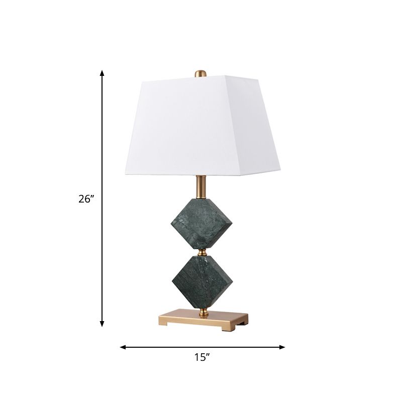 Mesa de estar de trapezoide tela ligera de parada de noche moderna con decoración de mármol de rombo en negro
