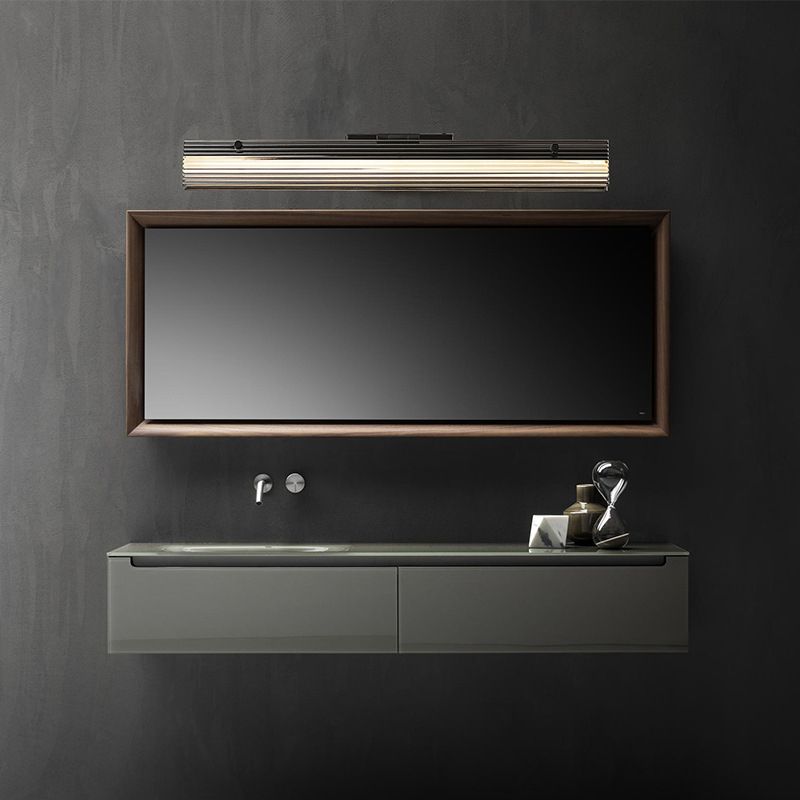 Modern Unique Shape Wall Mounted Light Glass Wall Sconce in Black Finish