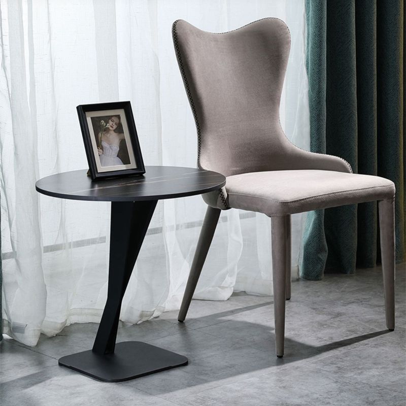 One Single Modern Round Pedestal Coffee Table for Living Room