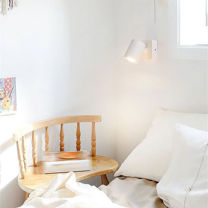 Nordic Style Aluminum Wall Light Cylindrical Wall Lamp with Metal Shade for Bedroom