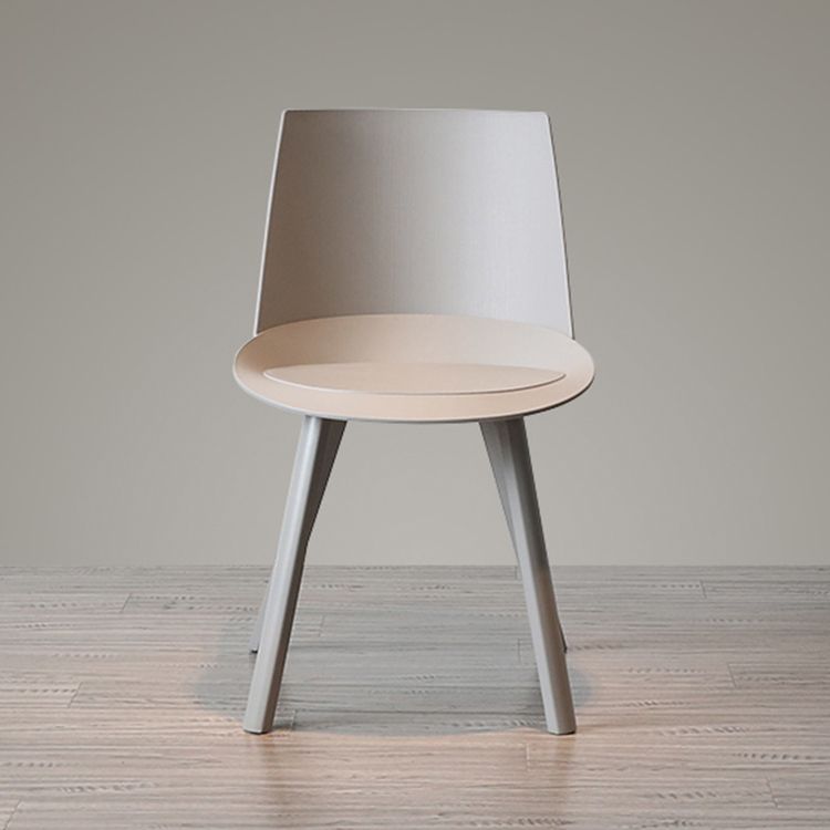 Silla auxiliar de plástico escandinava para sala de estudio, silla de comedor con respaldo sólido y acabado mate (juego de 2)