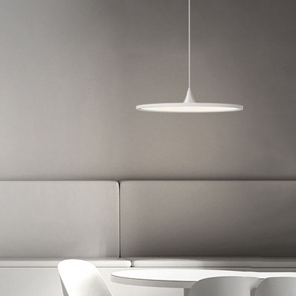 Acrylkreiskreis LED -Anhänger Licht in moderner Einfachheit lackiertes Aluminiumhängelampe für Schlafzimmer