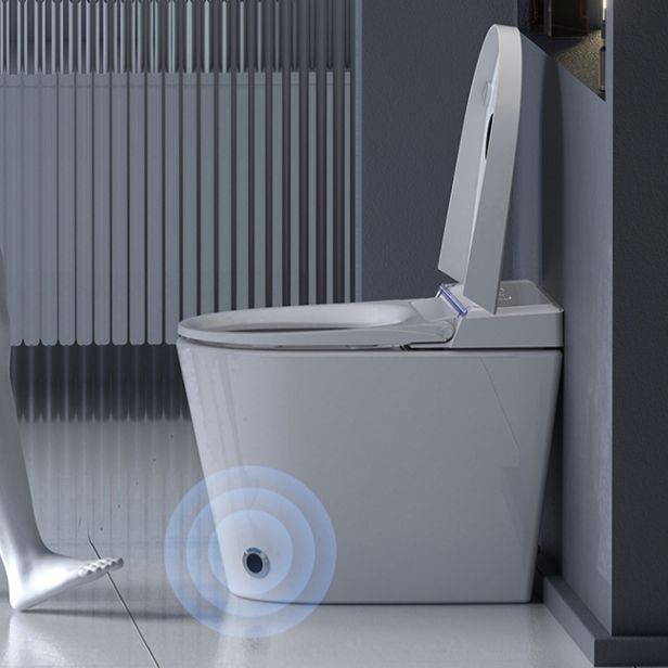 Modern Toilet Bowl One Piece Porcelain Floor Mounted Siphon Jet Toilet