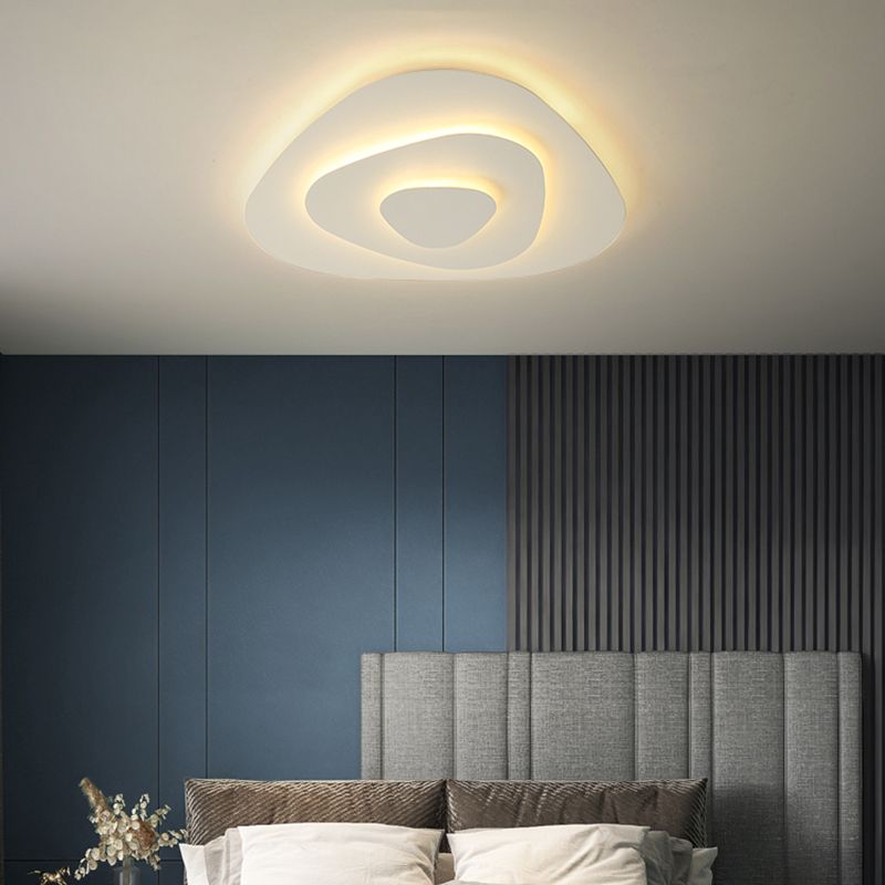 Lacquered Iron LED Ceiling Light in Modern Minimalist Style Acrylic Geometric Flush Mount in White