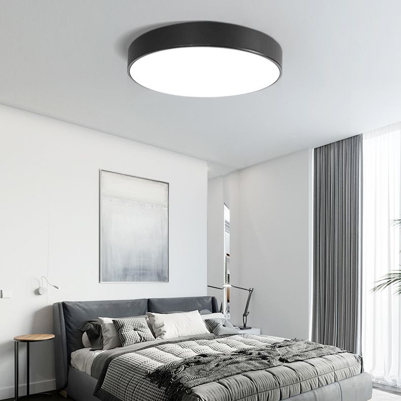 Round Flush Mount Ceiling Lamp Fixture Minimalist-Style LED Metal Ceiling Mount Lighting