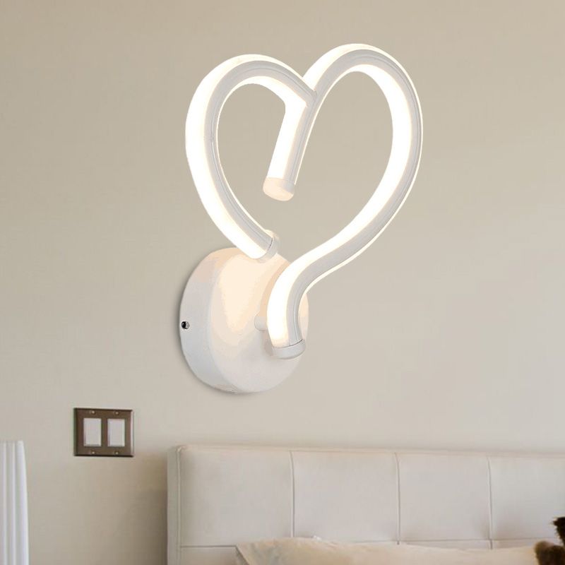 Acrylic Heart Shape Wall Light Fixture Contemporary LED White Wall Sconce Lamp in Warm/White Light