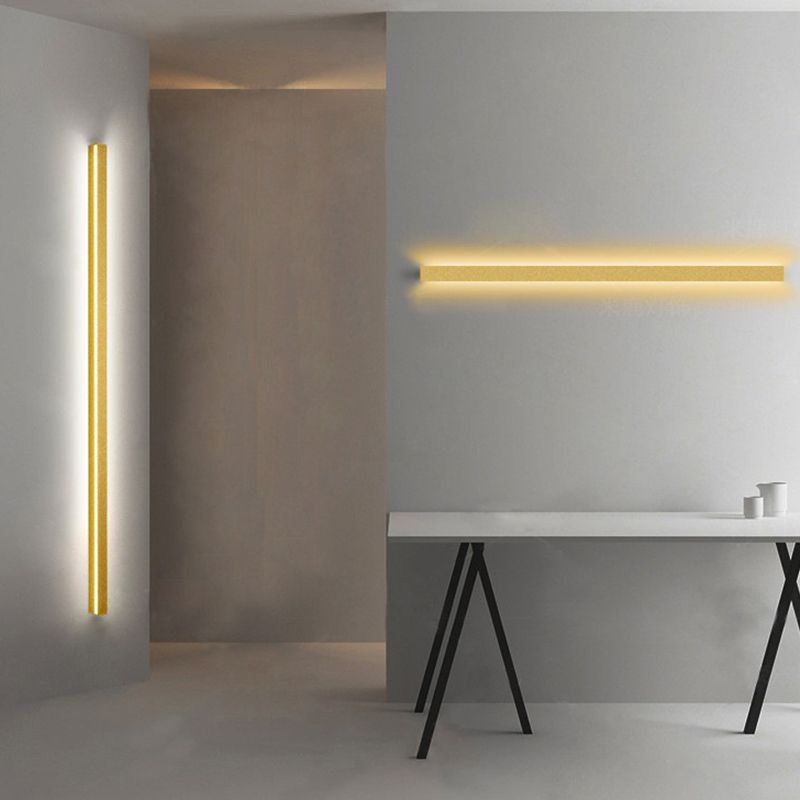 Linear Shape Metal Wall Light Modern Style 1 Light Wall Sconce Light