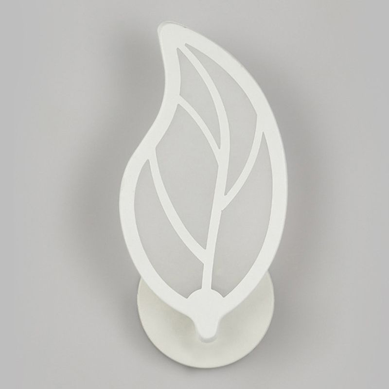 Leaf Shape Wall Lamp Modern Style Acrylic 1 Light Sconce in White