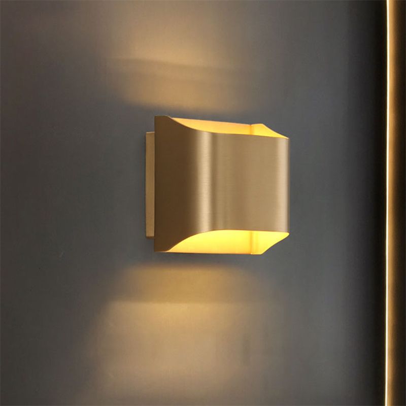 Metal Square Sconce Light Fixture Modern 1 Light LED Gold Wall Lighting Idea for Living Room