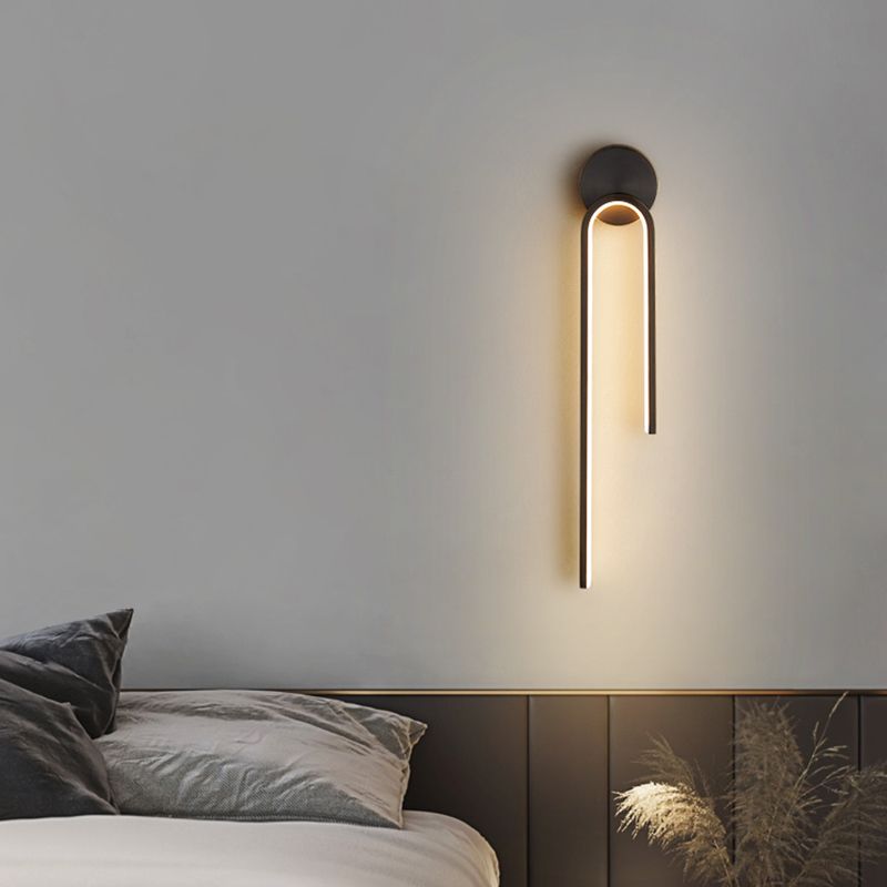 Metal Geometric LED Wall Mounted Lamp Modern Style 1 Light Sconce Light Fixtures in Black