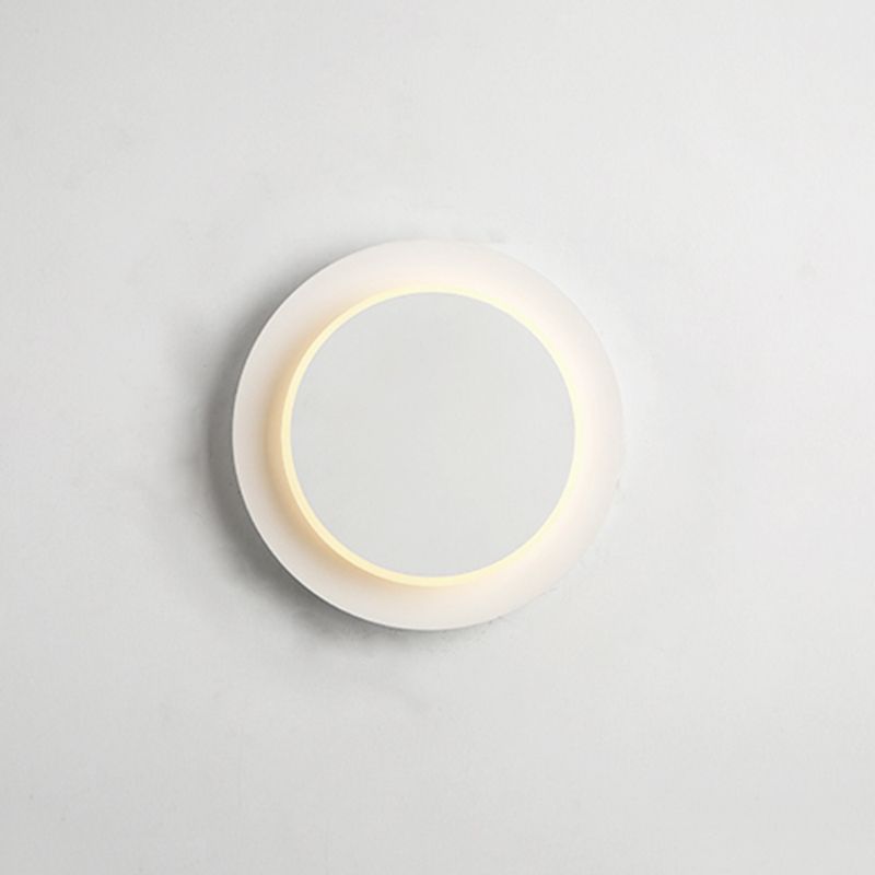 Lámpara de pared LED circular acrílica en estilo creativo moderno de hierro forjado aplastador de pared rotatable para dormitorio