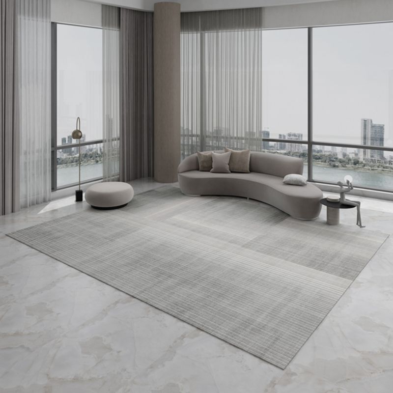 White Tone Distressed Area Carpet Polyester Color Gradient Indoor Rug Easy Care Rug for Living Room