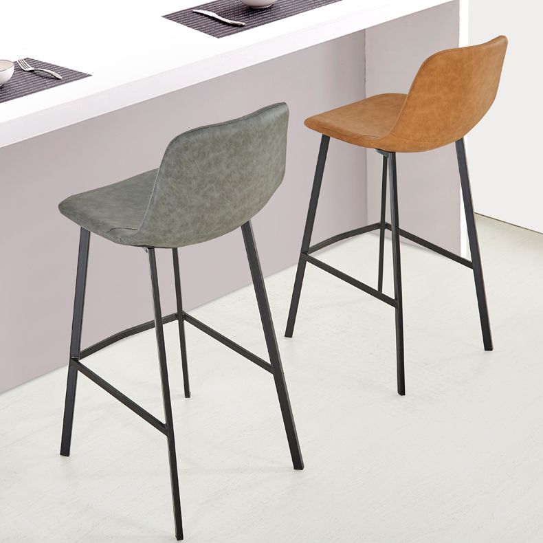Modern Backrest Armless Counter Stool Iron Milk Tea Shop Bar Stool with Leather Cushion